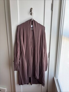*NWT* Athleta Pranyama Long Wrap Cardigan in Dusty Mauve (Size XS/TP)